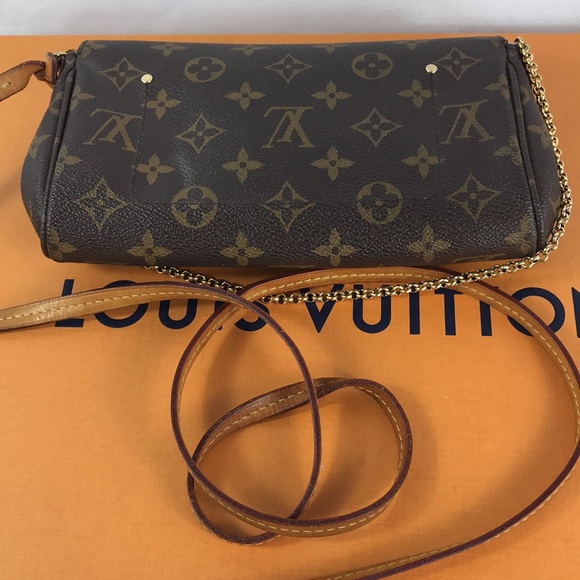 Louis Vuitton Crossbody Purse With Chain Link